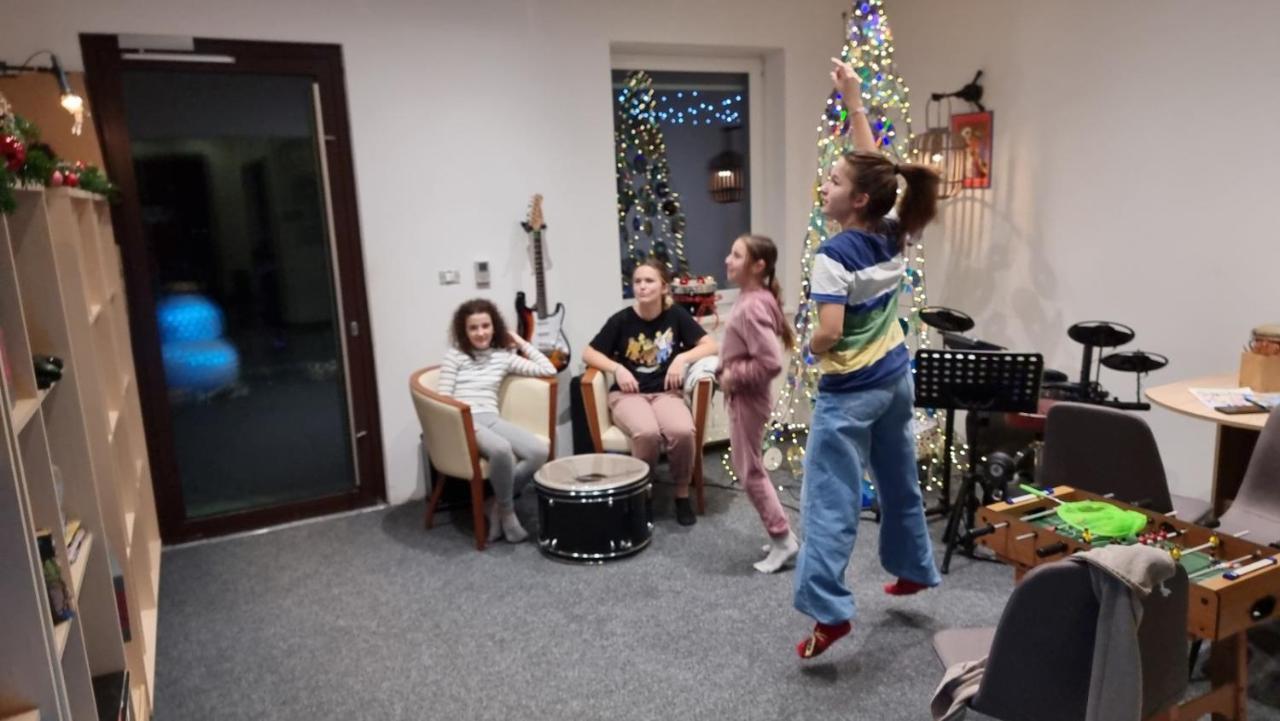 Artrock Residence Изола Экстерьер фото