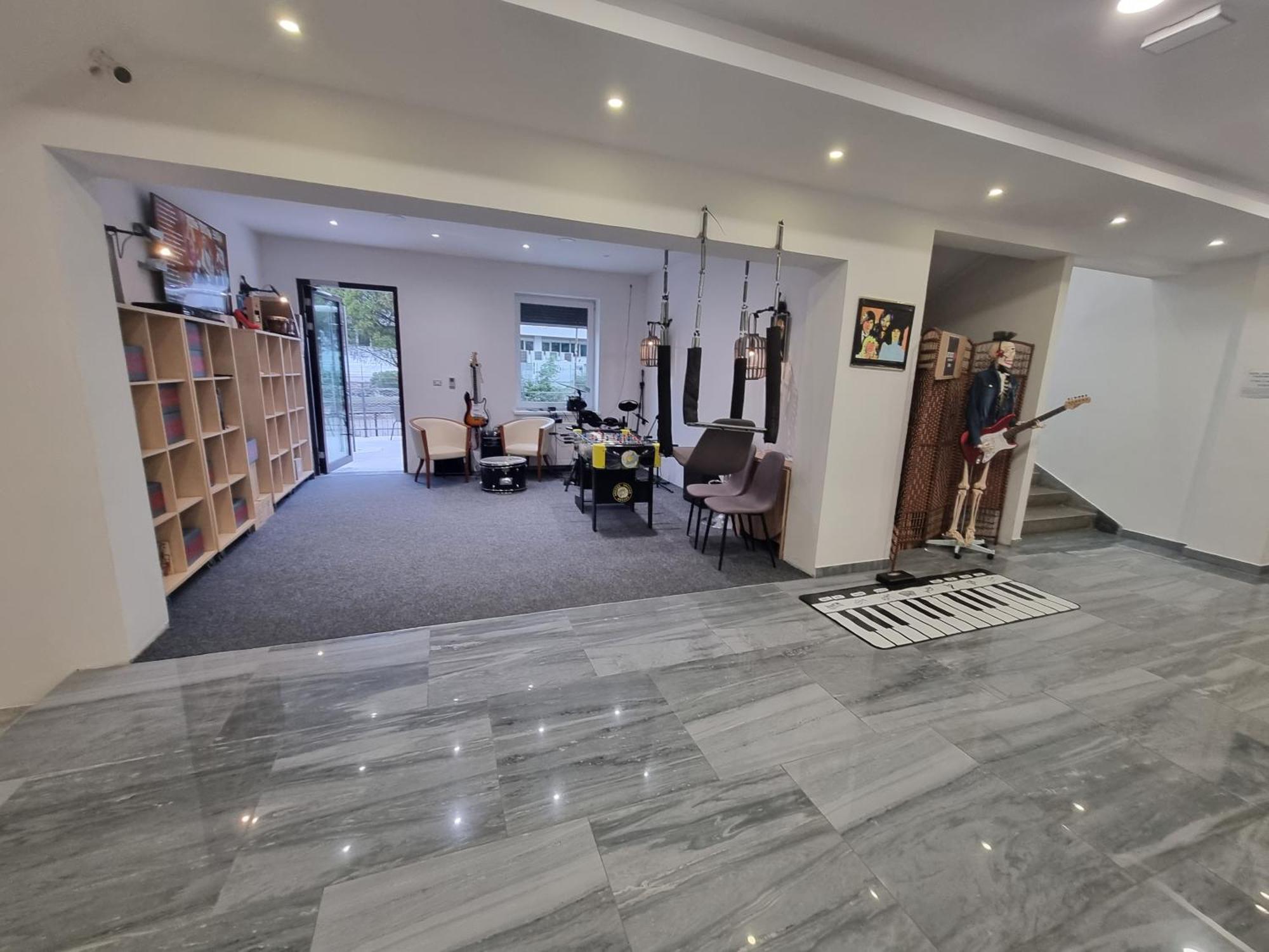 Artrock Residence Изола Экстерьер фото