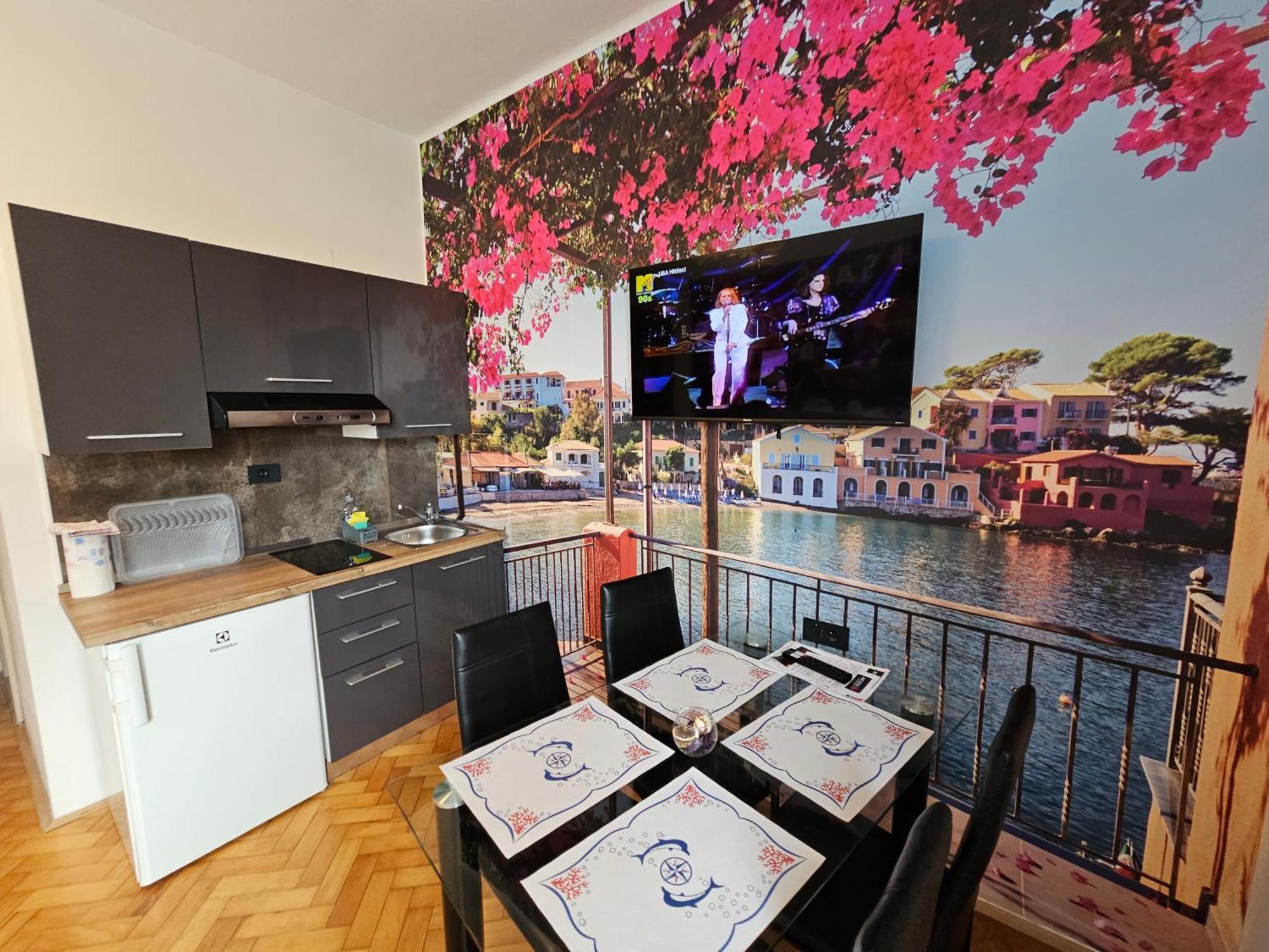 Artrock Residence Изола Экстерьер фото